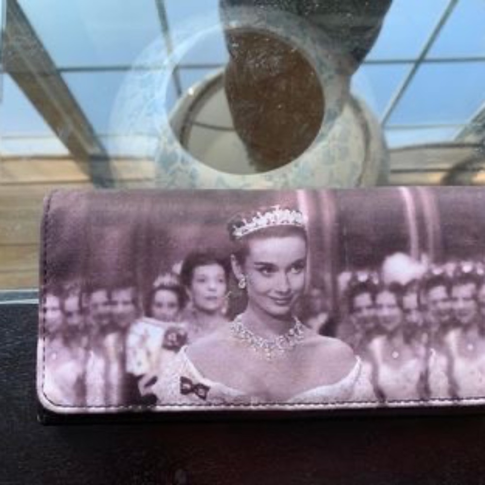 Audrey Hepburn Clutch